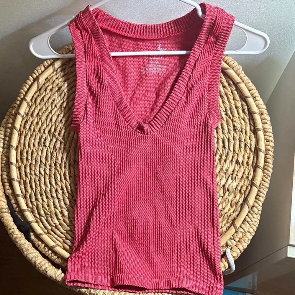 Free People V-Neck Red Tank Top - Picture 1 of 2